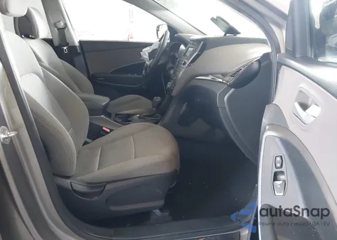 2018 Hyundai Santa Fe Sport 2.4L z USA, uszkodzony, nr VIN 5NMZT3LB0JH053313